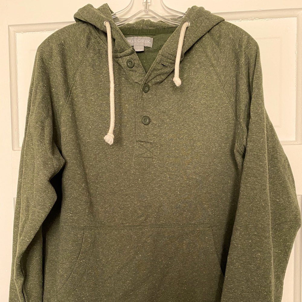 Men’s long sleeve hooded Half button up